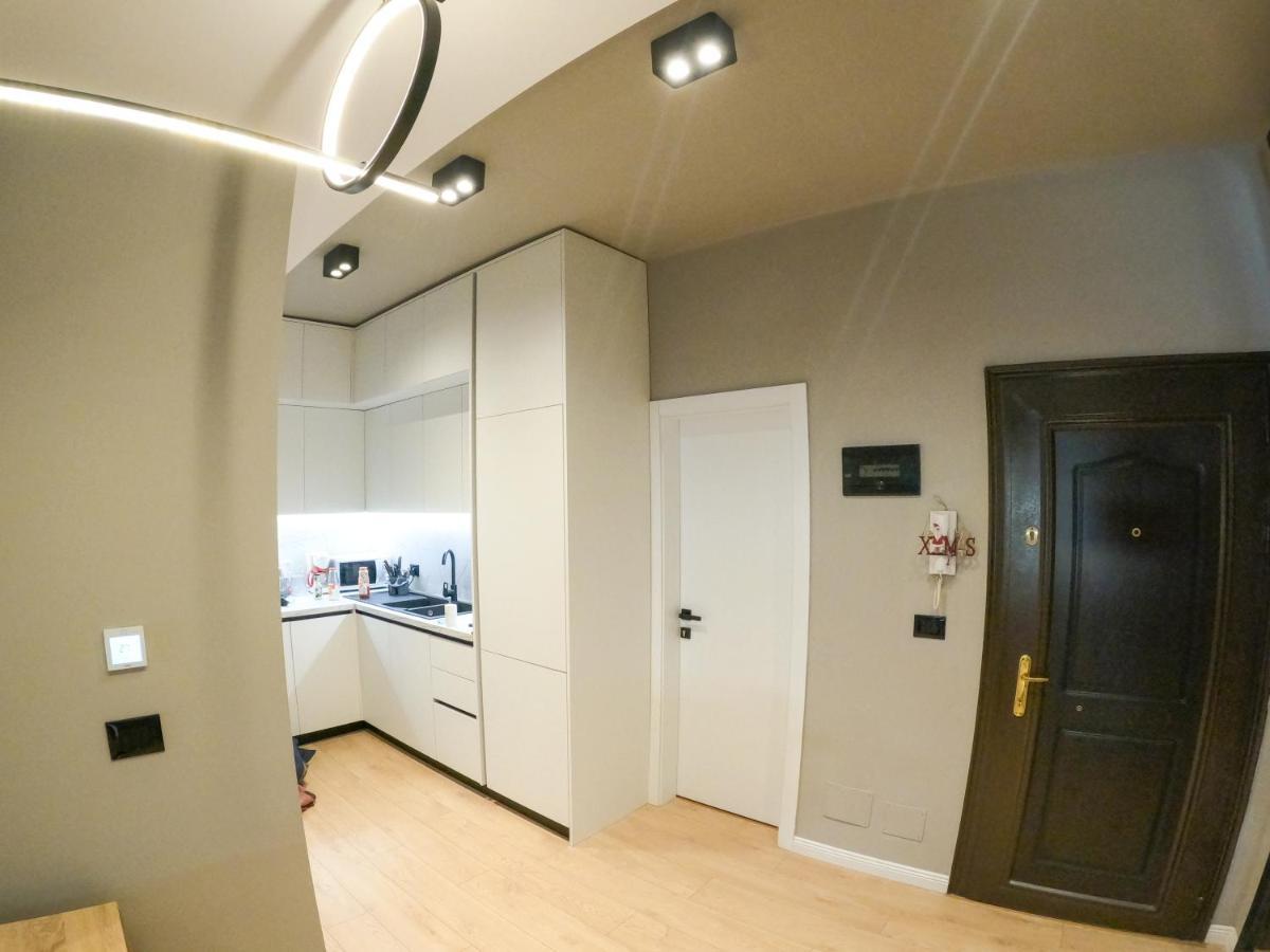 Roza'S Apartment Tirana Center ภายนอก รูปภาพ